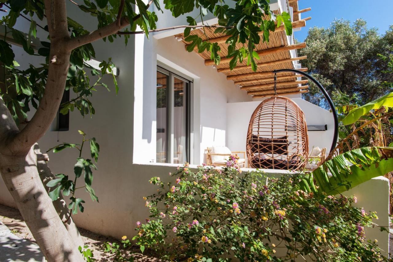 Melagrana Aparthotel Adamantas  Exterior foto